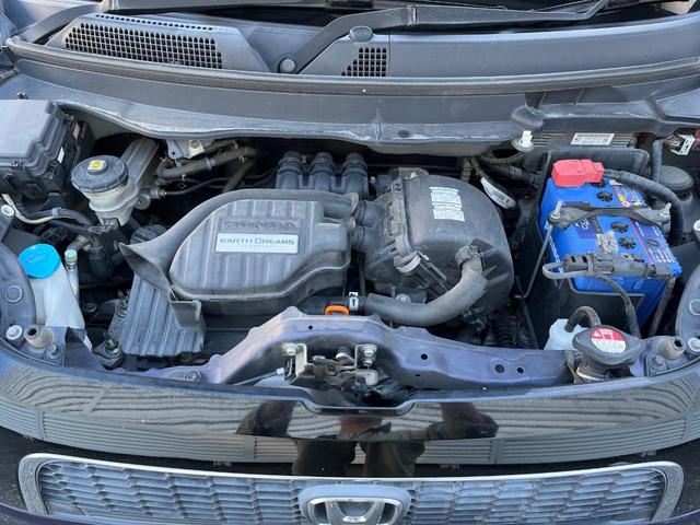 N-ONE プレミアム SDナビ スマートキー HIDヘッド オートライト オートエアコン 純正14インチアルミ Bluetooth CD DVD再生 フルセグ HIDフォグ(16枚目)