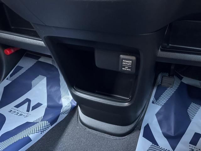 N-ONE プレミアム SDナビ スマートキー HIDヘッド オートライト オートエアコン 純正14インチアルミ Bluetooth CD DVD再生 フルセグ HIDフォグ(32枚目)