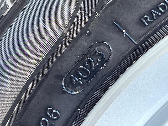 N-ONE プレミアム SDナビ スマートキー HIDヘッド オートライト オートエアコン 純正14インチアルミ Bluetooth CD DVD再生 フルセグ HIDフォグ(44枚目)