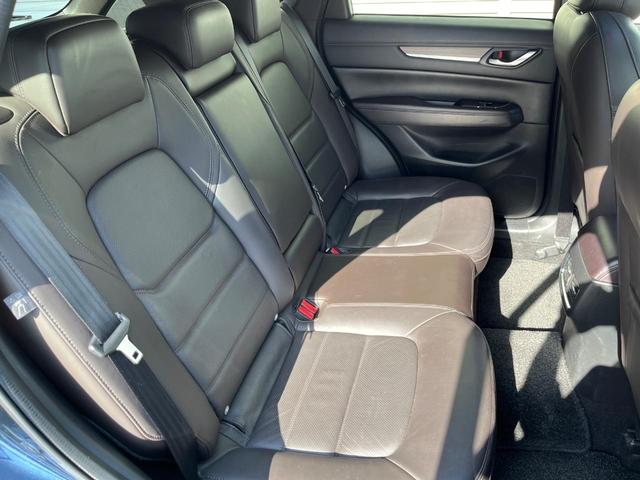 CX-5 XD エクスクルーシブモード サンルーフ 純正SDナビ 全周囲カメラ レーダークルーズ 電動リアゲート レザーシート 前席シートエアコン コーナーセンサー スマートキー LEDヘッド ETC 車線逸脱警報(13枚目)