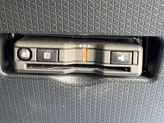 【ＥＴＣ】高速道路の料金所をストレスなく通過！話題のスポットやサービスエリアに多い「スマートＩＣ」利用時は必須のアイテムです。当店でセットアップを実施、ご納車当日からすぐにご利用いただけます！