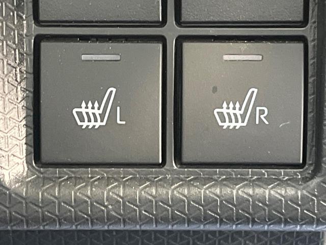 【シートヒーター】寒い日に重宝するシートヒーター！エアコンより早く温まってくれるので寒がりの人も安心ですね♪エアコンの温風は乾燥するから苦手、という方にもをおすすめです。