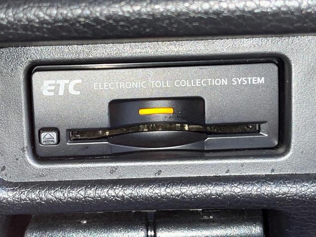 エクストレイル 20XtブラックエクストリーマXエマジェンシブレキP 純正ナビ アラウンドビューモニター 衝突被害軽減システム 禁煙車 電動リアゲート 撥水シート 横滑り防止装置 ドラレコ スマートキー LEDヘッド ETC クルコン(10枚目)