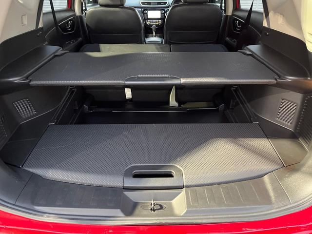 エクストレイル 20XtブラックエクストリーマXエマジェンシブレキP 純正ナビ アラウンドビューモニター 衝突被害軽減システム 禁煙車 電動リアゲート 撥水シート 横滑り防止装置 ドラレコ スマートキー LEDヘッド ETC クルコン(32枚目)