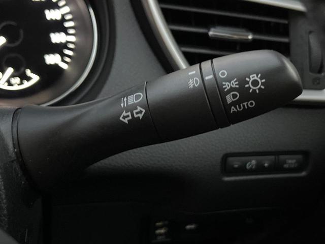 エクストレイル 20XtブラックエクストリーマXエマジェンシブレキP 純正ナビ アラウンドビューモニター 衝突被害軽減システム 禁煙車 電動リアゲート 撥水シート 横滑り防止装置 ドラレコ スマートキー LEDヘッド ETC クルコン(49枚目)