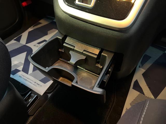 セレナ ハイウェイスター Vセレクション エアロ 両側電動ドア 後席モニター バックカメラ 衝突被害軽減システム ドラレコ スマートキー LEDヘッド ビルトインETC クルコン 純正 オートライト オートエアコン Bluetooth CD(34枚目)