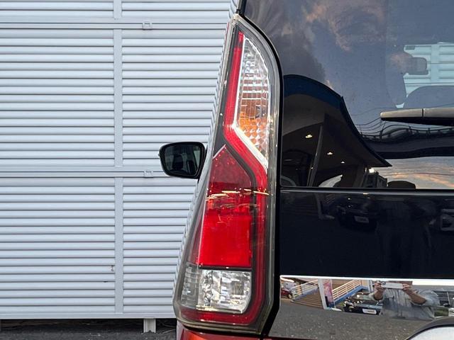 セレナ ハイウェイスター Vセレクション エアロ 両側電動ドア 後席モニター バックカメラ 衝突被害軽減システム ドラレコ スマートキー LEDヘッド ビルトインETC クルコン 純正 オートライト オートエアコン Bluetooth CD(53枚目)