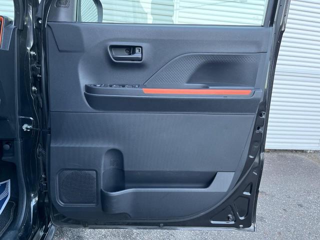 タント ファンクロス　両側パワースライドドア　スマートアシスト　ストラーダナビ　バックカメラ　禁煙車　ドラレコ　コーナーセンサー　スマートキー　ＬＥＤヘッド　ルーフレール　ビルトインＥＴＣ（23枚目）