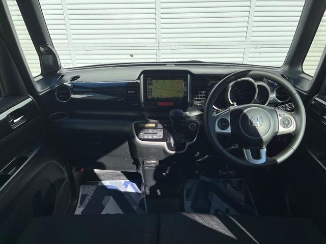 N-BOXカスタム G・ターボパッケージ 純正SDナビ 両側電動ドア スマートキー HIDヘッド ETC クルコン 純正15インチアルミ オートライト オートエアコン CD DVD再生 地デジ パドルシフト(2枚目)