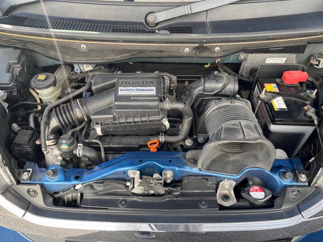 N-BOXカスタム G・ターボパッケージ 純正SDナビ 両側電動ドア スマートキー HIDヘッド ETC クルコン 純正15インチアルミ オートライト オートエアコン CD DVD再生 地デジ パドルシフト(18枚目)