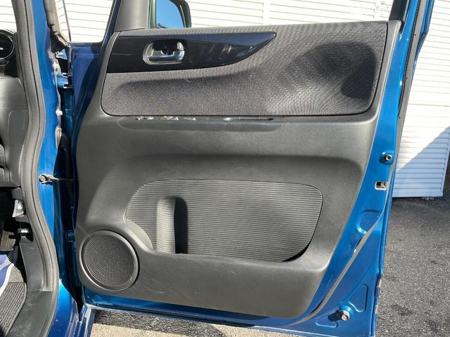 N-BOXカスタム G・ターボパッケージ 純正SDナビ 両側電動ドア スマートキー HIDヘッド ETC クルコン 純正15インチアルミ オートライト オートエアコン CD DVD再生 地デジ パドルシフト(41枚目)