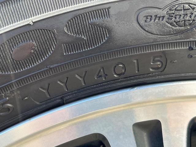 N-BOXカスタム G・ターボパッケージ 純正SDナビ 両側電動ドア スマートキー HIDヘッド ETC クルコン 純正15インチアルミ オートライト オートエアコン CD DVD再生 地デジ パドルシフト(51枚目)