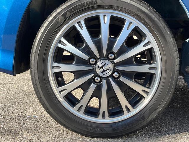 N-BOXカスタム G・ターボパッケージ 純正SDナビ 両側電動ドア スマートキー HIDヘッド ETC クルコン 純正15インチアルミ オートライト オートエアコン CD DVD再生 地デジ パドルシフト(53枚目)