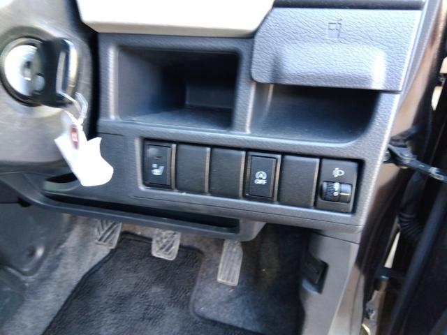 ワゴンＲ ＦＸ　５速ミッション車　運転席シートヒーター　ナビ　フルセグＴＶ　オートエヤコン　２ＷＤ（4枚目）