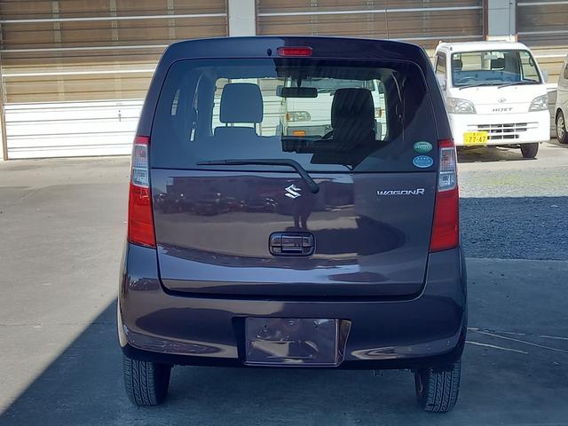 ワゴンＲ ＦＸ　５速ミッション車　運転席シートヒーター　ナビ　フルセグＴＶ　オートエヤコン　２ＷＤ（7枚目）