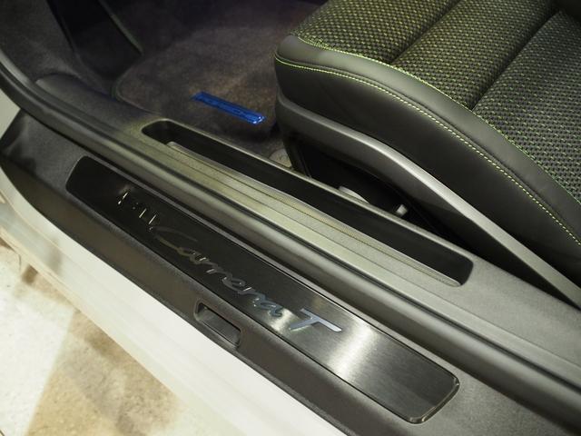 911 911カレラT スポーツデザインPKG カレラTインテリアPKG ガラスルーフ スポーツクロノ スポーツエグゾースト エクスクルーシブデザインテール 20/21CarreraSホイール 右H 7MT(22枚目)