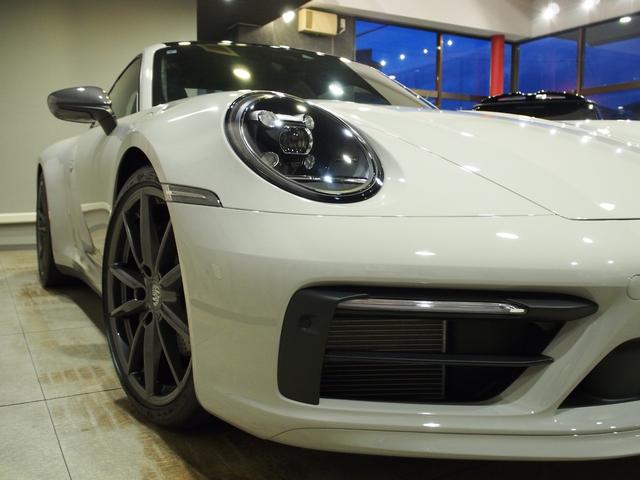 911 911カレラT スポーツデザインPKG カレラTインテリアPKG ガラスルーフ スポーツクロノ スポーツエグゾースト エクスクルーシブデザインテール 20/21CarreraSホイール 右H 7MT(28枚目)