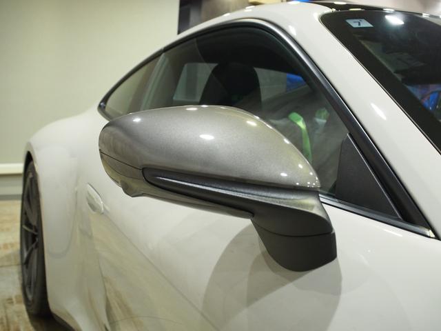 911 911カレラT スポーツデザインPKG カレラTインテリアPKG ガラスルーフ スポーツクロノ スポーツエグゾースト エクスクルーシブデザインテール 20/21CarreraSホイール 右H 7MT(32枚目)