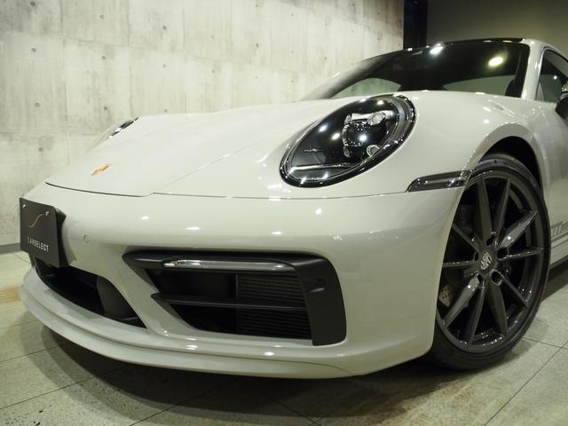911 911カレラT スポーツデザインPKG カレラTインテリアPKG ガラスルーフ スポーツクロノ スポーツエグゾースト エクスクルーシブデザインテール 20/21CarreraSホイール 右H 7MT(38枚目)