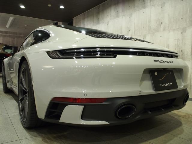 911 911カレラT スポーツデザインPKG カレラTインテリアPKG ガラスルーフ スポーツクロノ スポーツエグゾースト エクスクルーシブデザインテール 20/21CarreraSホイール 右H 7MT(44枚目)