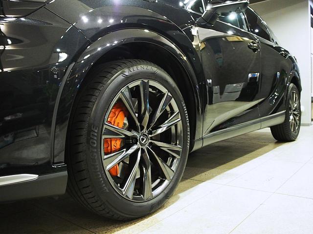 ＲＸ ＲＸ３５０　Ｆスポーツ　マークレビンソン　白革シート　改モデル　パノラマルーフ　デジタルインナーミラー　寒冷地仕様　オレンジキャリパー　ルーフレール　ワイヤレス充電　前後ドラレコ　ＥＴＣ２．０（52枚目）