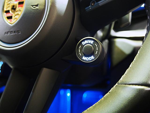 911 911カレラS OP429 クレヨン スポーツクロノ フロントリフト スポーツエグゾースト レザーインテリア RS Spyder20/21AW Race-Texルーフライニング ベンチレーション ACC PASM(34枚目)