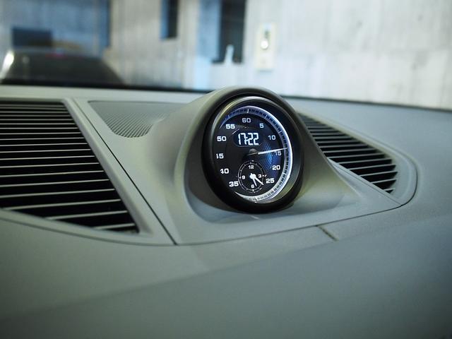 マカン マカンＴ　ＰＤＫ　ＯＰカラークレヨン　パノラマルーフ　エクステリアパッケージ　スポーツクロノ　ＭａｃａｎＳ２０ＡＷ　ＬＥＤヘッドライトティンテッド　レザーパッケージ　パワステプラス　プライバシーガラス　ＡＣＣ（60枚目）