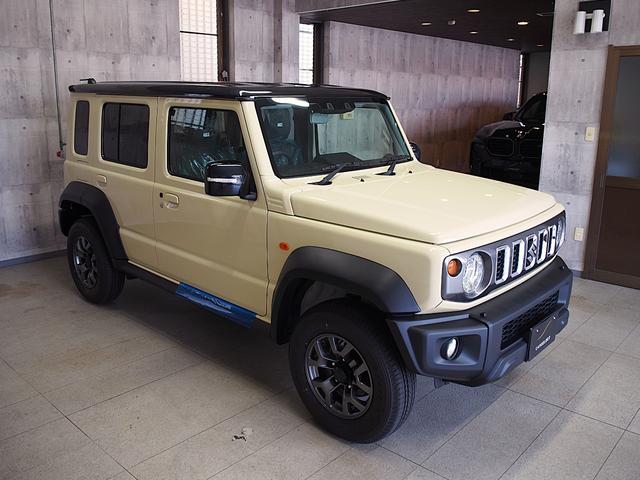 ジムニーノマド FC シフォンアイボリーブラック2トーンルーフ 登録済未使用車 セーフティサポート アダプティブクルーズコントロール デュアルカメラブレーキサポート LEDヘッドライト(3枚目)