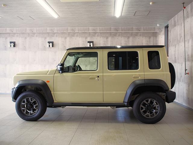 ジムニーノマド FC シフォンアイボリーブラック2トーンルーフ 登録済未使用車 セーフティサポート アダプティブクルーズコントロール デュアルカメラブレーキサポート LEDヘッドライト(7枚目)