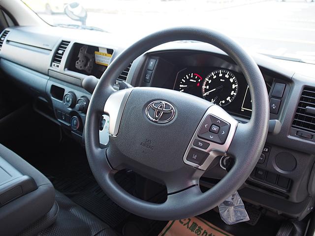 ハイエースバン ロングDX GLパッケージ ディーゼルターボ パノラミックビューモニター デジタルインナーミラー リアクーラー&ヒーター LEDヘッドライト イージークローザー付き両側スライドドア SRSエアバック トヨタセーフティセンス(12枚目)