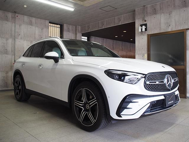GLC GLC220d 4マチック AMGラインパッケージ パノラミックスライディングルーフ ホワイトインテリア ブルメスターサウンド AMG20AW 360°カメラ ルーフレール メモリー付きパワーシート シートヒーター ワイヤレス充電(3枚目)