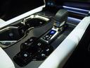 ＲＸ３５０　Ｆスポーツ　マークレビンソン　白革シート　改モデル　パノラマルーフ　デジタルインナーミラー　寒冷地仕様　オレンジキャリパー　ルーフレール　ワイヤレス充電　前後ドラレコ　ＥＴＣ２．０（23枚目）