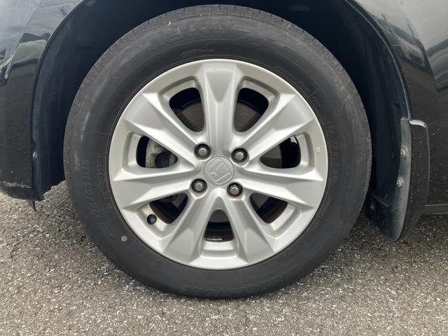 フィットハイブリッド ナビプレミアムセレクション　純正ナビ・バックカメラ・シートヒーター・クルーズコントロール・パドルシフト・横滑り防止装置・アイドリングストップ・ＥＴＣ（20枚目）