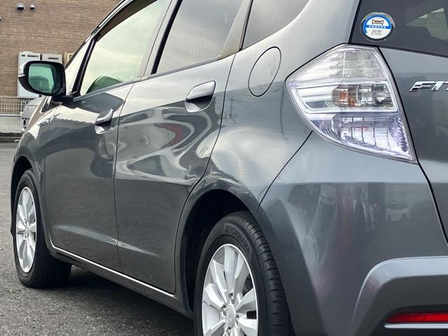 フィットハイブリッド ＸＨセレクション　ファインスタイル　シートヒーター・クルーズコントロール・Ｂｌｕｅｔｏｏｔｈ・バックカメラ・横滑り防止装置・ＥＴＣ・ドライブレコーダー（9枚目）