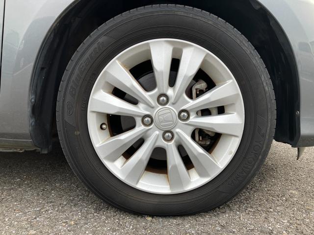 フィットハイブリッド ＸＨセレクション　ファインスタイル　シートヒーター・クルーズコントロール・Ｂｌｕｅｔｏｏｔｈ・バックカメラ・横滑り防止装置・ＥＴＣ・ドライブレコーダー（14枚目）