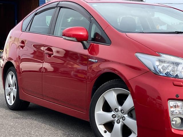 プリウス Ｇツーリングセレクション　ドライブレコーダー前後・クルーズコントロール・ＥＴＣ・Ｂｌｕｅｔｏｏｔｈ・バックカメラ・ナビ・ＣＤ・ＤＶＤ・ＴＶ・ヘッドライトウォッシャー（3枚目）