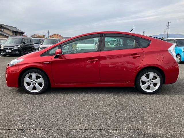 プリウス Ｇツーリングセレクション　ドライブレコーダー前後・クルーズコントロール・ＥＴＣ・Ｂｌｕｅｔｏｏｔｈ・バックカメラ・ナビ・ＣＤ・ＤＶＤ・ＴＶ・ヘッドライトウォッシャー（7枚目）