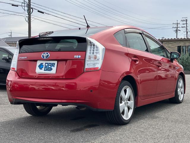 プリウス Ｇツーリングセレクション　ドライブレコーダー前後・クルーズコントロール・ＥＴＣ・Ｂｌｕｅｔｏｏｔｈ・バックカメラ・ナビ・ＣＤ・ＤＶＤ・ＴＶ・ヘッドライトウォッシャー（11枚目）