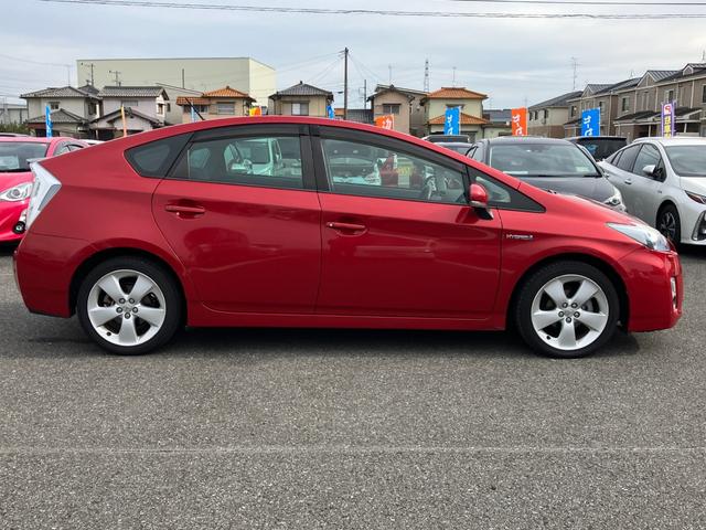 プリウス Ｇツーリングセレクション　ドライブレコーダー前後・クルーズコントロール・ＥＴＣ・Ｂｌｕｅｔｏｏｔｈ・バックカメラ・ナビ・ＣＤ・ＤＶＤ・ＴＶ・ヘッドライトウォッシャー（13枚目）