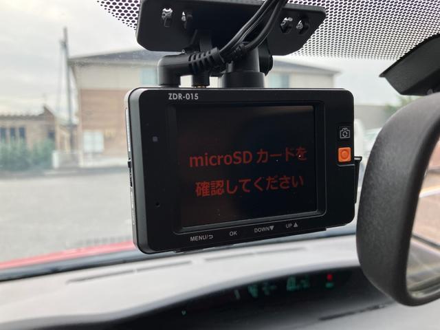 プリウス Ｇツーリングセレクション　ドライブレコーダー前後・クルーズコントロール・ＥＴＣ・Ｂｌｕｅｔｏｏｔｈ・バックカメラ・ナビ・ＣＤ・ＤＶＤ・ＴＶ・ヘッドライトウォッシャー（52枚目）