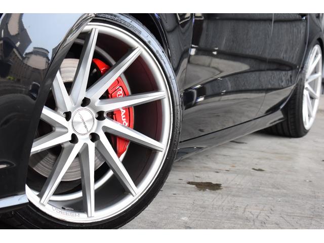 Ａ７スポーツバック ３．０ＴＦＳＩクワトロ　前期モデル　Ｓラインパッケージ　ＶＯＳＳＥＮ２０インチＡＷ　ＡＫＲＡＰＯＶＩＣ４本出しマフラー　ＫＷ車高調　レッドキャリパー　サンルーフ　ブラックレザーシート　ＢＯＳＥサウンド　Ｓ　Ｌｉｎｅインテリア（15枚目）