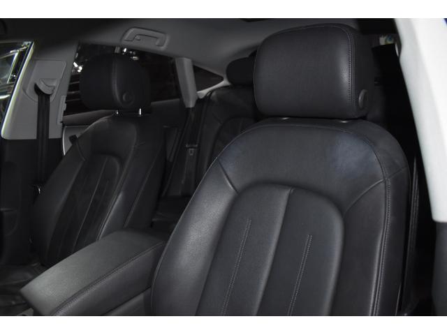 Ａ７スポーツバック ２．０ＴＦＳＩクワトロ　後期モデル　Ａｒｃａｎａ　Ｐｅｒｆｏｒｍａｎｃｅ　Ａｒｃｎボディキット　Ａｒｃｎ２０インチＡＷ　新品車高調　ＡＬＬ新品パーツカスタム　テールスモーク　ブラックレザーシート　ＢＯＳＥサウンド（23枚目）