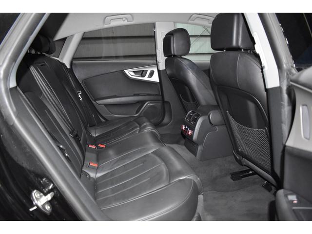 Ａ７スポーツバック ２．０ＴＦＳＩクワトロ　後期モデル　Ａｒｃａｎａ　Ｐｅｒｆｏｒｍａｎｃｅ　Ａｒｃｎボディキット　Ａｒｃｎ２０インチＡＷ　新品車高調　ＡＬＬ新品パーツカスタム　テールスモーク　ブラックレザーシート　ＢＯＳＥサウンド（36枚目）