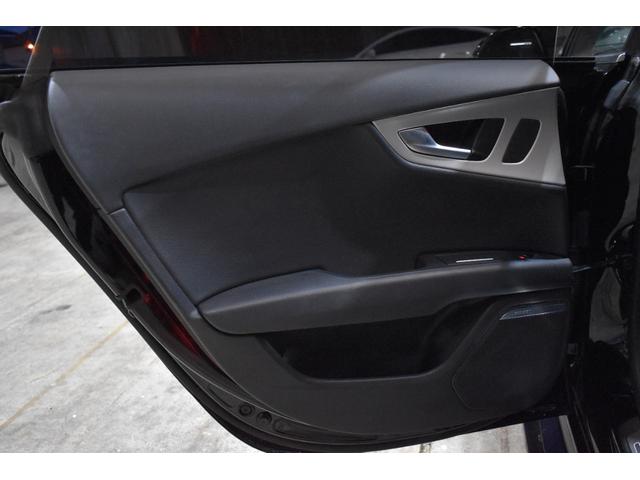 Ａ７スポーツバック ２．０ＴＦＳＩクワトロ　後期モデル　Ａｒｃａｎａ　Ｐｅｒｆｏｒｍａｎｃｅ　Ａｒｃｎボディキット　Ａｒｃｎ２０インチＡＷ　新品車高調　ＡＬＬ新品パーツカスタム　テールスモーク　ブラックレザーシート　ＢＯＳＥサウンド（46枚目）
