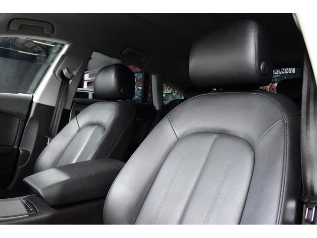 Ａ７スポーツバック ２．０ＴＦＳＩクワトロ　後期モデル　Ａｒｃａｎａ　Ｐｅｒｆｏｒｍａｎｃｅ　Ａｒｃｎボディキット　Ａｒｃｎ２０インチＡＷ　新品車高調　ＡＬＬ新品パーツカスタム　テールスモーク　オレンジキャリパー　ブラックレザーシート（30枚目）