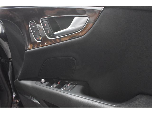 Ａ７スポーツバック ３．０ＴＦＳＩクワトロ　前期モデル　Ａｒｃａｎａ　Ｐｅｒｆｏｒｍａｎｃｅ　Ａｒｃｎボディキット　Ａｒｃｎ２０インチＡＷ　新品車高調　ＡＬＬ新品パーツカスタム　テールスモーク　レッドキャリパー　ブラックレザーシート（25枚目）