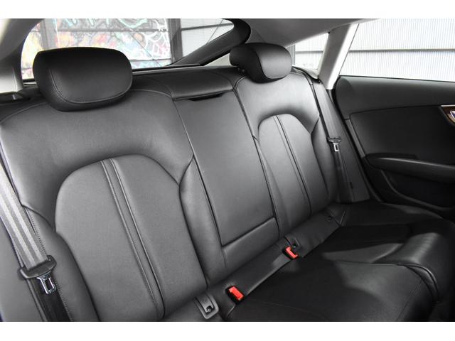 Ａ７スポーツバック ３．０ＴＦＳＩクワトロ　前期モデル　Ａｒｃａｎａ　Ｐｅｒｆｏｒｍａｎｃｅ　Ａｒｃｎボディキット　Ａｒｃｎ２０インチＡＷ　新品車高調　ＡＬＬ新品パーツカスタム　テールスモーク　レッドキャリパー　ブラックレザーシート（37枚目）