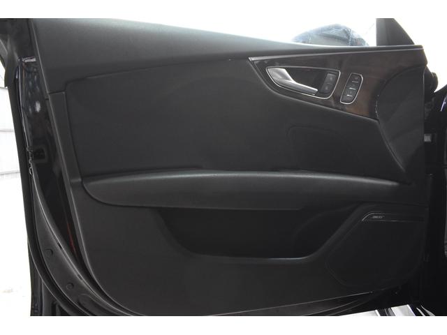 A7スポーツバック 3.0TFSIクワトロ 前期モデル Arcana Performance Arcnボディキット 新品車高調 Arcn20インチAW テールランプスモーク BOSEサウンド ブラックレザーシート(32枚目)