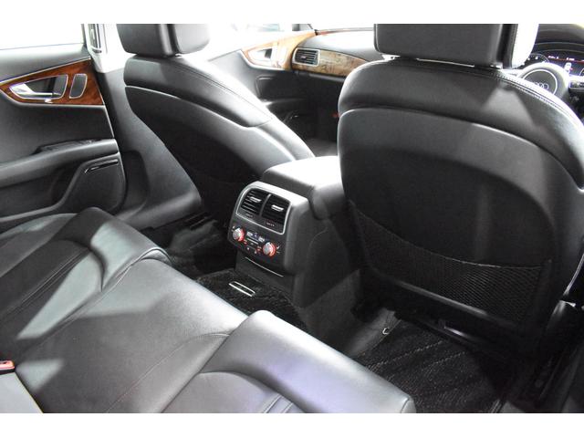 A7スポーツバック 3.0TFSIクワトロ 前期モデル Arcana Performance Arcnボディキット 新品車高調 Arcn20インチAW テールランプスモーク BOSEサウンド ブラックレザーシート(33枚目)