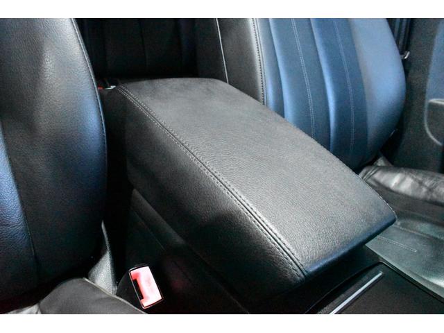 A6アバント 2.8FSIクワトロ 前期モデル Alpilフロントバンパー・リアデュフューザー・20インチAWLEDフォグライト KW車高調 サンルーフ ブラックレザーシート LEDヘッド・テールライト BOSEサウンド バックカメラ(31枚目)